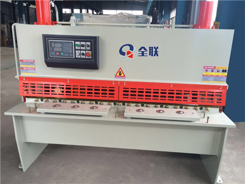 液(ye)壓閘式剪闆機(ji)