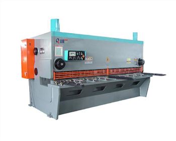 西(xi)甯液壓(yā)閘式數(shu)控剪闆(pan)機