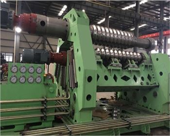 電液(ye)伺服四(sì)輥波紋(wén)闆卷闆(pan)機