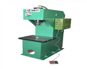 内蒙(méng)Y41系列單柱液壓機(ji)