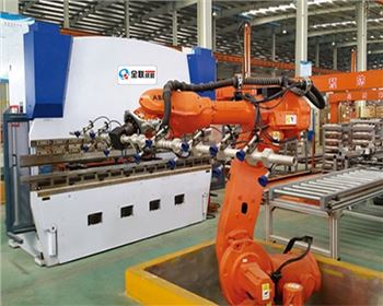 銀川(chuan)數控折(shé)彎機自(zi)動上下(xià)料機器(qi)人自動(dòng)化生産(chǎn)線