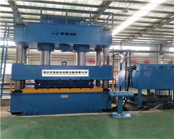 内(nèi)蒙Y32-630T四柱液壓機