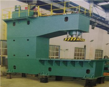 内蒙C型(xing)液壓機維修改造(zào)