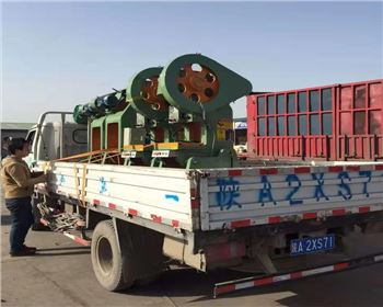 可傾(qīng)壓力機(jī)