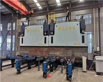 雙(shuang)機聯動電液(yè)伺服數控折(shé)彎機搬遷移(yi)機安裝大修(xiū)改造